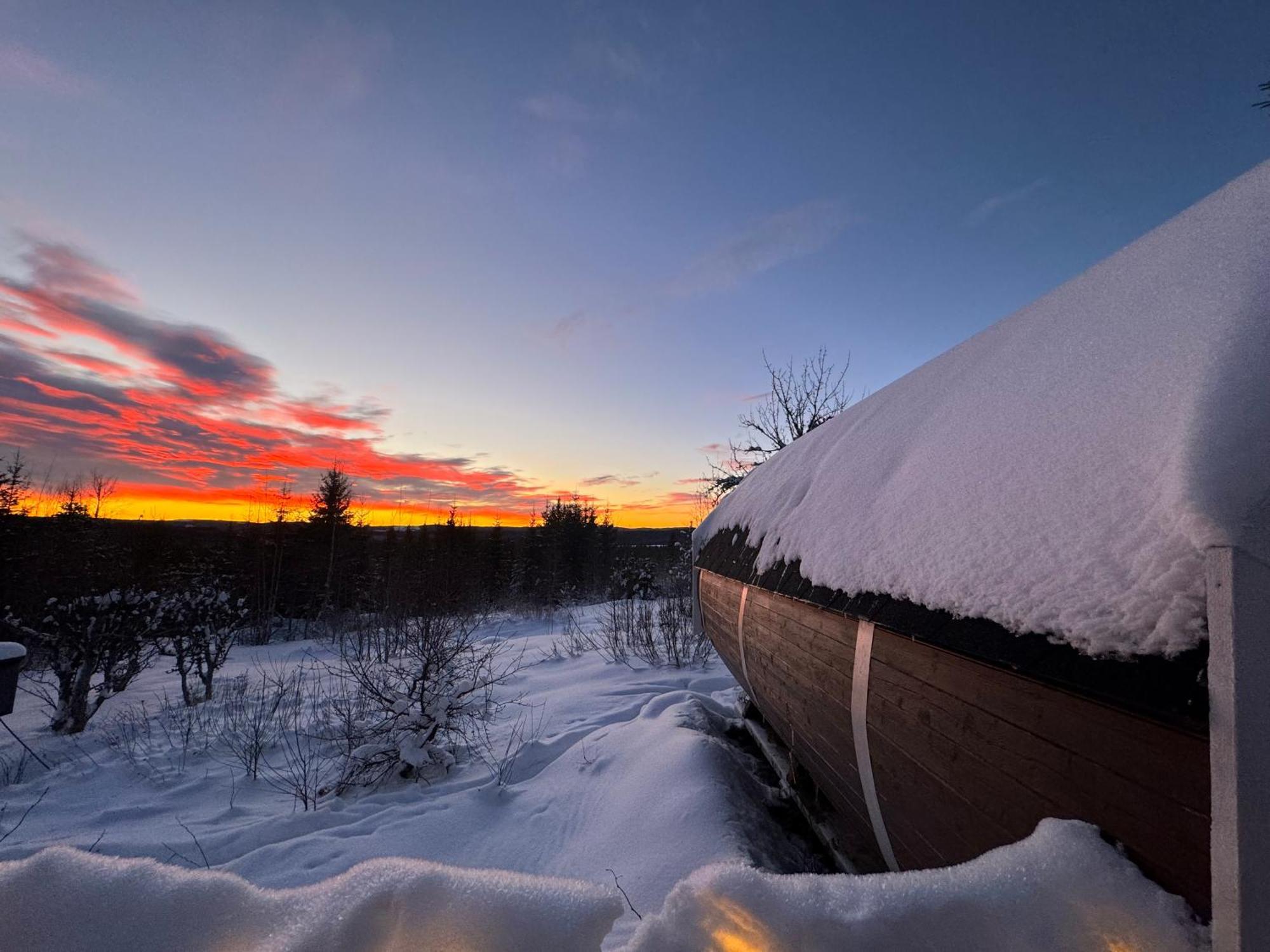 Forest Cabin With Stunning Mountain View & Sauna Турсбю Экстерьер фото